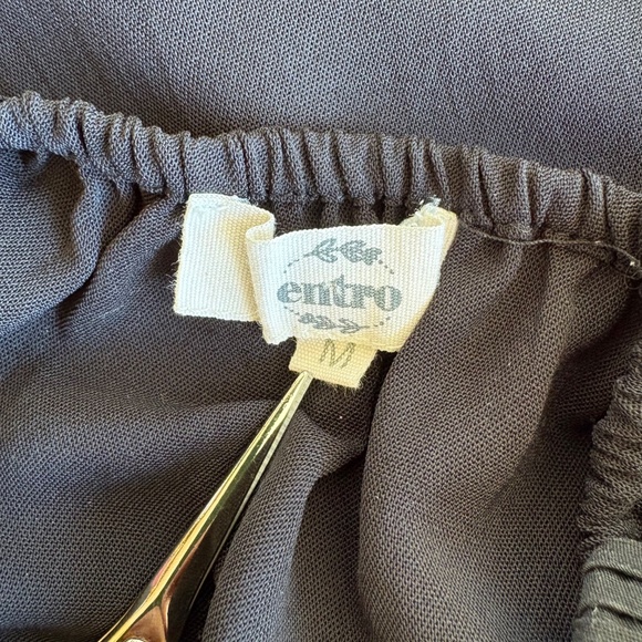 Entro Black Tiered Dress Ruffle Flutter Sleeve Lined Lightweight Size Medium - Picture 8 of 8